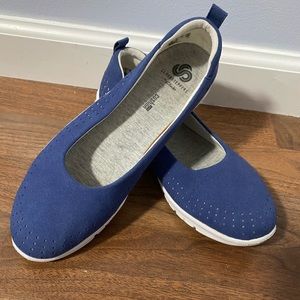 CLOUDSTEPPERS by Clarks Slip-On- Step Allena Sea